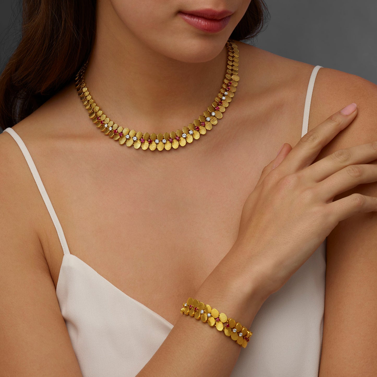 Macklowe Gallery Péry et Fils Mid-Century Ruby and Diamond Suite 