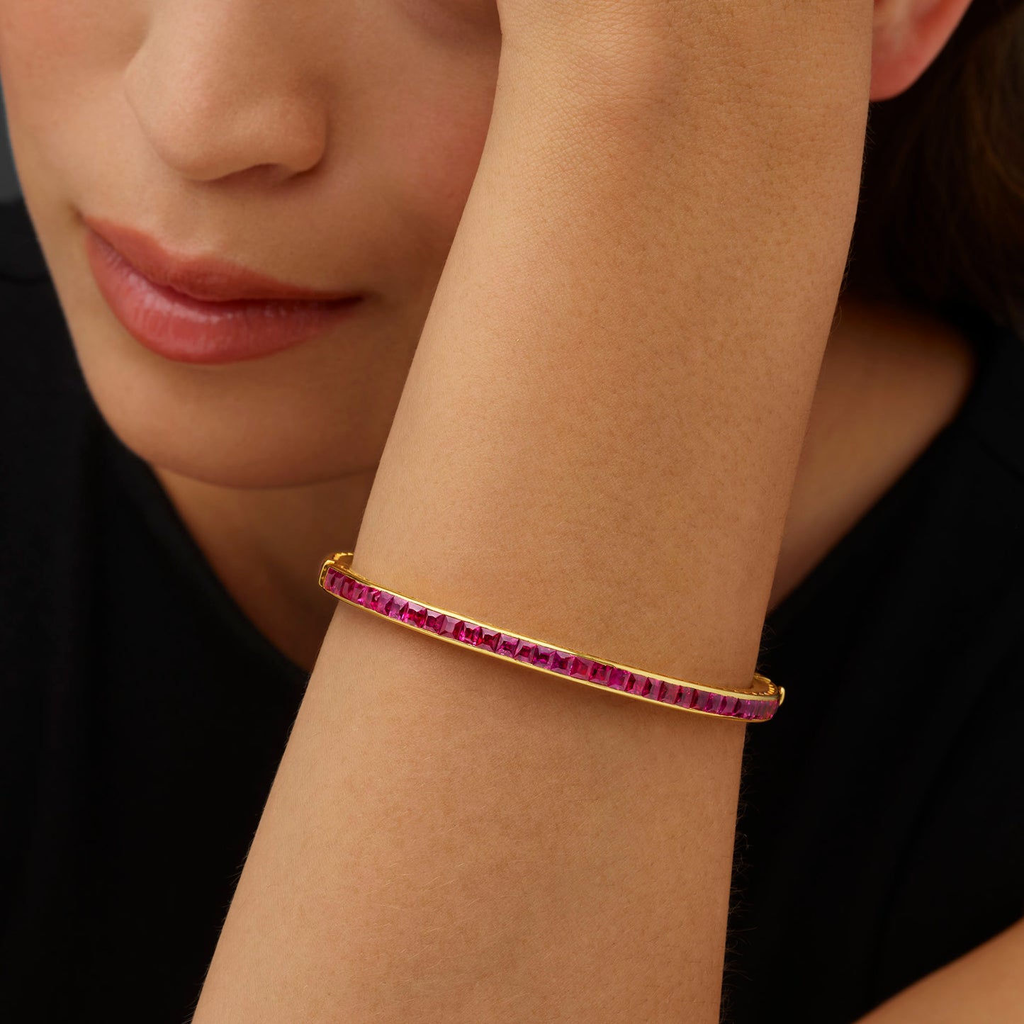 Macklowe Gallery Cartier Ruby Bangle Bracelet