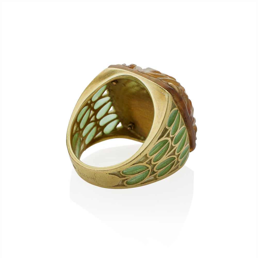 
                      
                        Macklowe Gallery René Lalique Art Nouveau Carved Horn and Plique-à-jour Enamel  "Grenouilles" or Frogs Ring
                      
                    