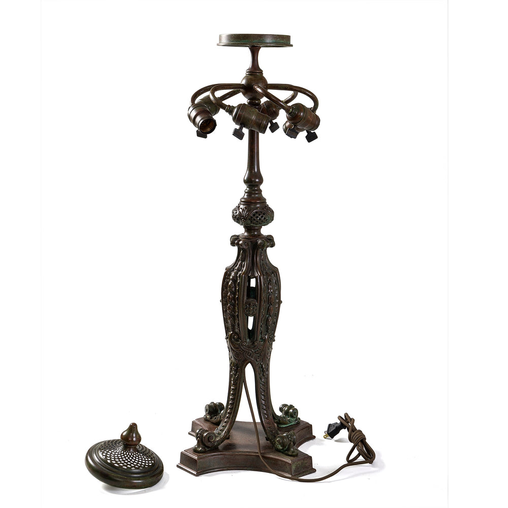 
                      
                        Macklowe Gallery Tiffany Studios New York "Nasturtium" Table Lamp
                      
                    